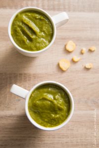 Soupe de fanes de carottes