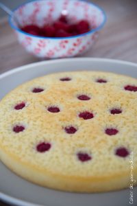 Financier géant aux framboises | Cahier de gourmandises