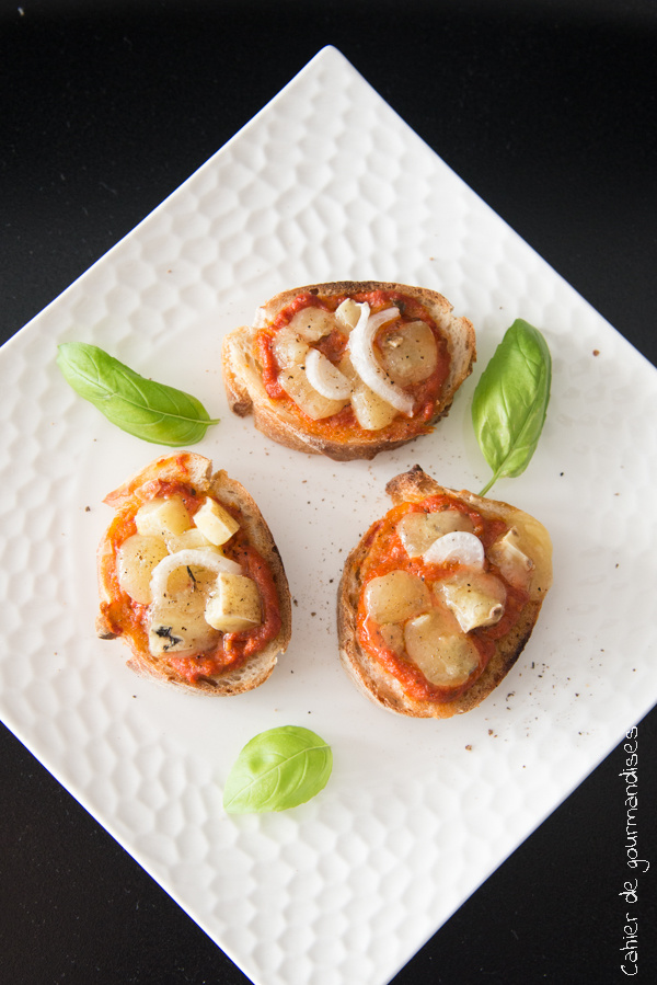 Tartines Tomates Oignons Tomme | Cahier de gourmandises